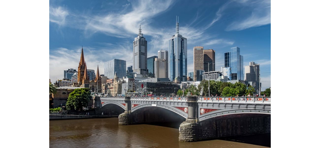 Melbourne sewage discovery of poliovirus prompts call for vaccinations.