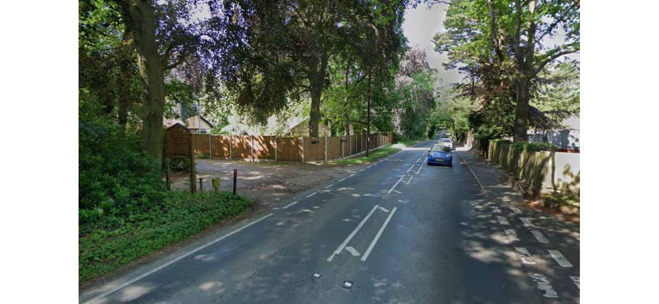 Elderly couple dies in car accident returning from holiday caroling.