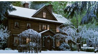 A highly-rated Christmas film on Rotten Tomatoes has a shocking death scene that will leave you devastated.