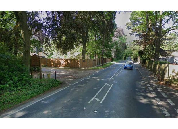 Elderly couple dies in car accident returning from holiday caroling.