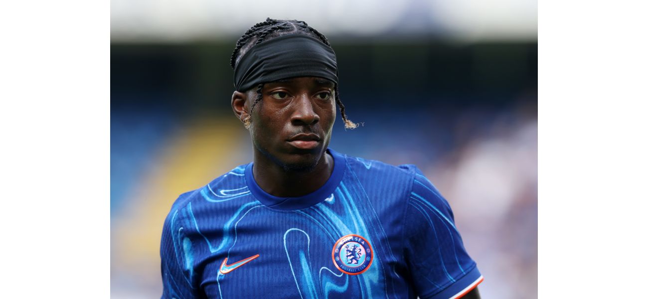 Winger Noni Madueke of England chooses former Chelsea player as the most impressive teammate he has ever had.
