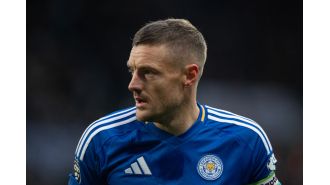 Jamie Vardy may not be able to play against Liverpool in the match between Leicester City and the defending champions due to an injury.