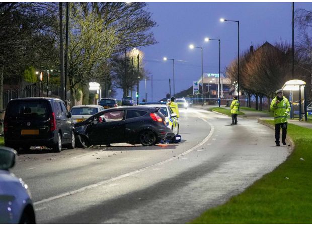 Police chase results in fatal car crash for teenager