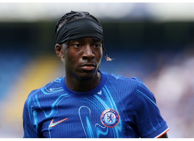 Winger Noni Madueke of England chooses former Chelsea player as the most impressive teammate he has ever had.