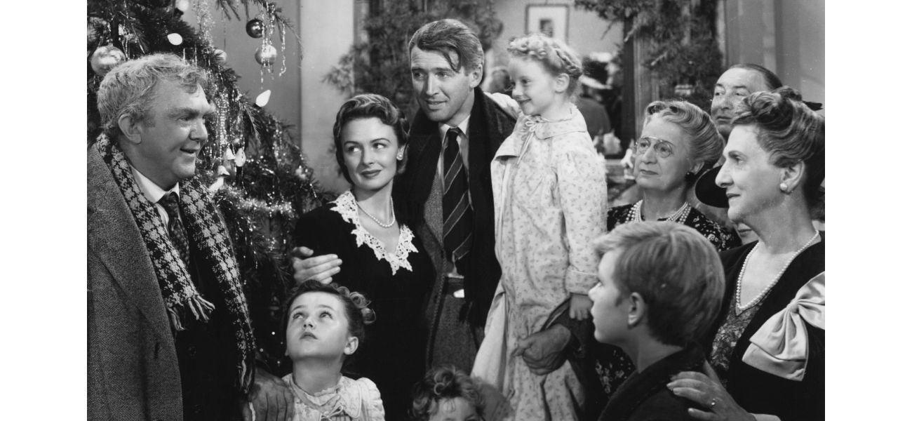 Amazon faces backlash for removing crucial scene in a popular holiday film on Prime service.