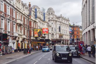 Car drives into crowd in central London on Christmas morning