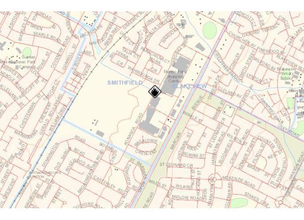 A fire starts in Adelaide's northern area, with warnings about potential dangers during the Christmas season.