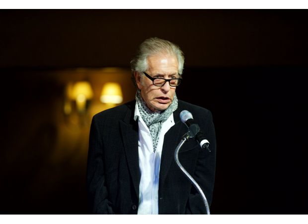 Iconic Beatles producer Richard Perry passes away on Christmas Eve at 82 years old.