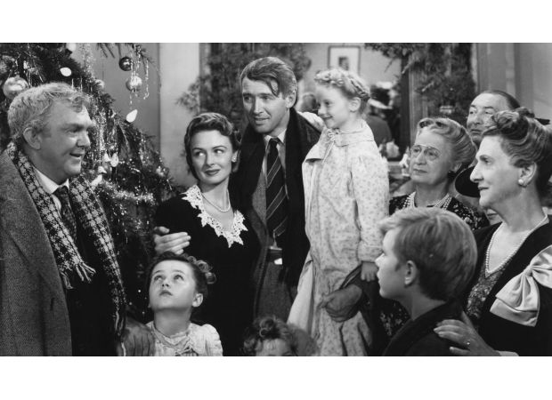 Amazon faces backlash for removing crucial scene in a popular holiday film on Prime service.