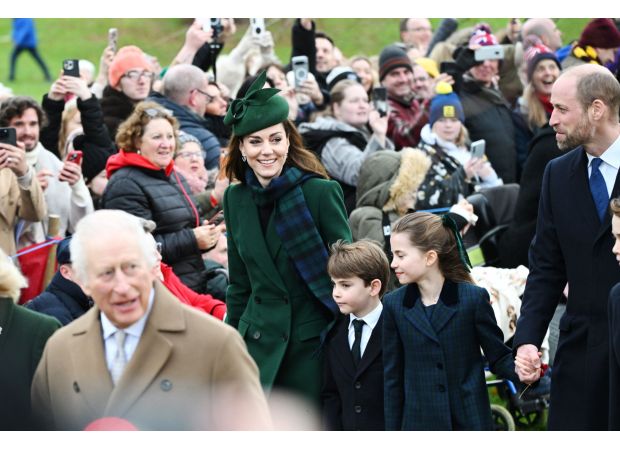 Kate Middleton wears green for Christmas church service in Sandringham.