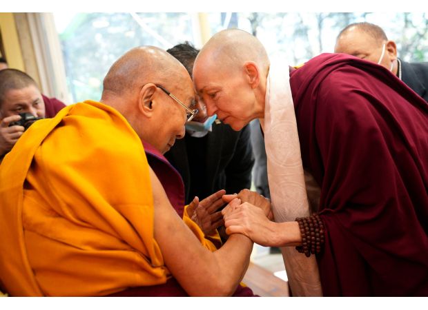 A former London banker now turned Buddhist nun shares tips for finding happiness.