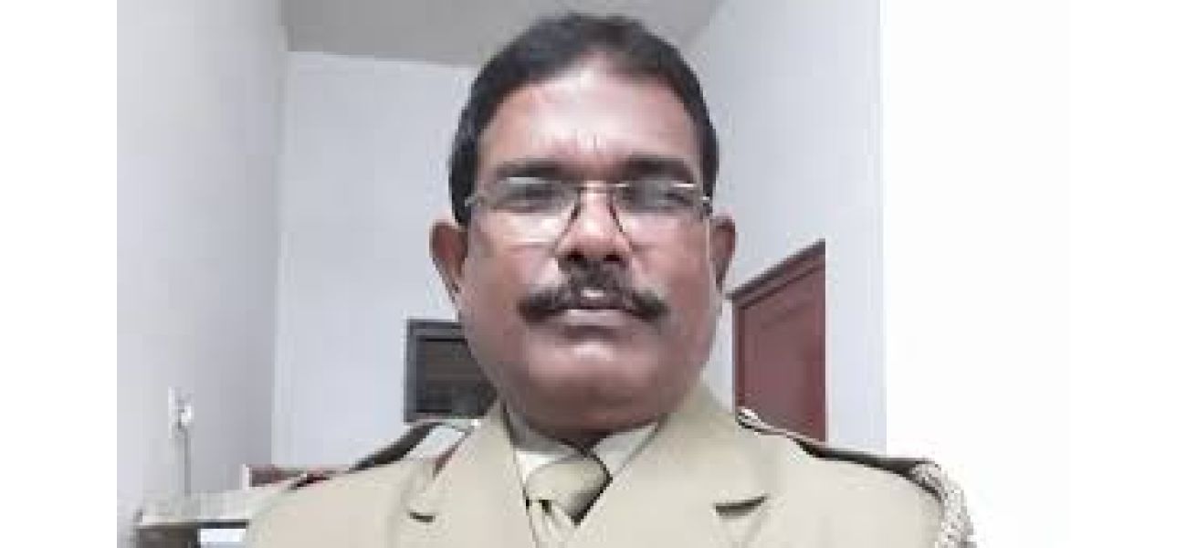 The police officer in charge of a station in Balasore district has been suspended after a suspected thief died while under custody.