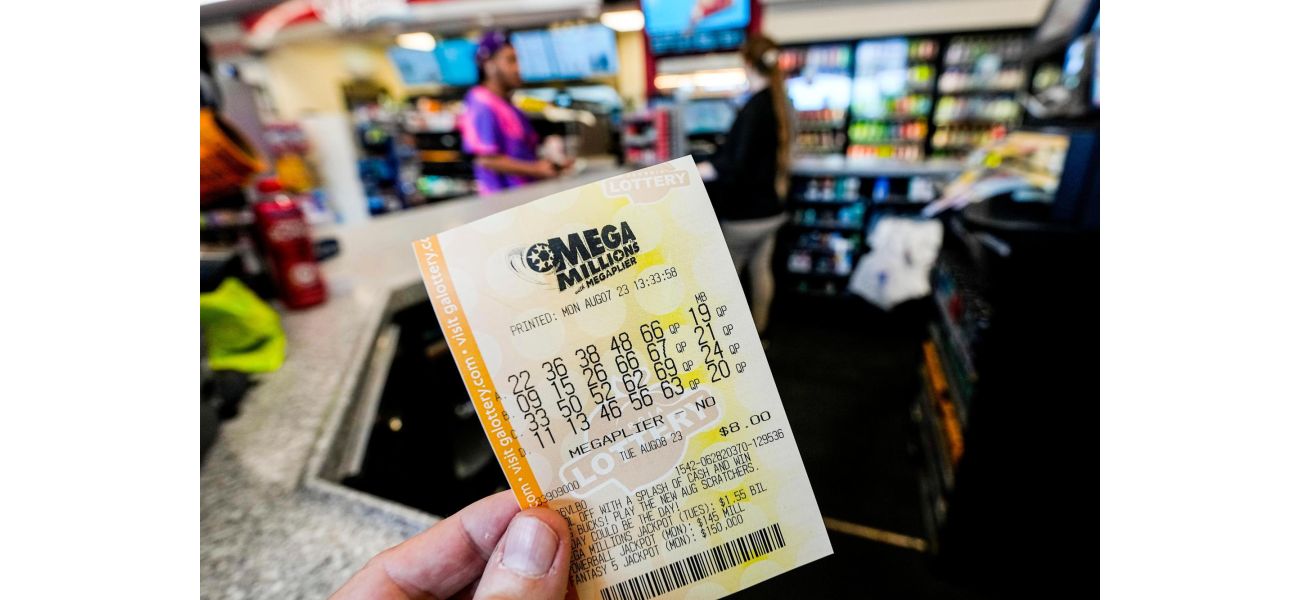Mega Millions prize rises above $1 billion as no winning numbers are selected in Christmas Eve drawing.