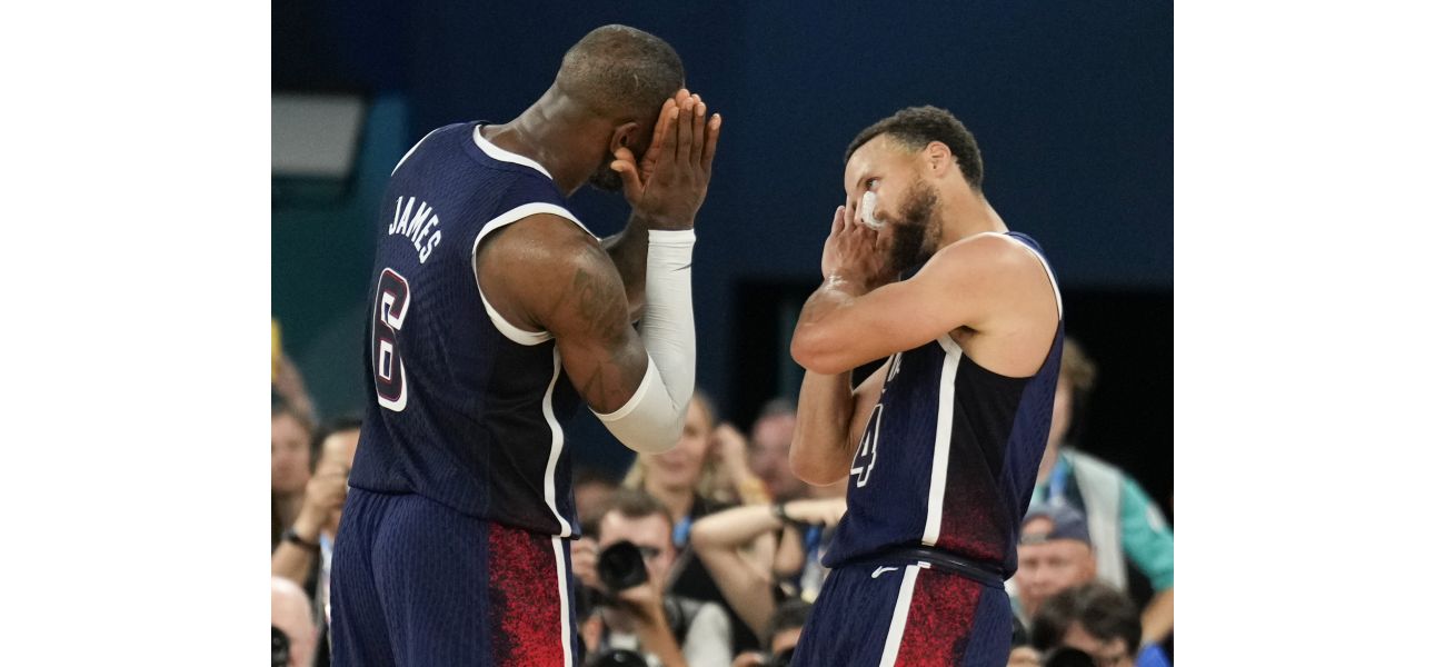 Possible last Curry-James Christmas clash?