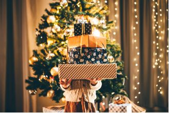 Wondering about returning gifts without a receipt? Find out your holiday return rights.
