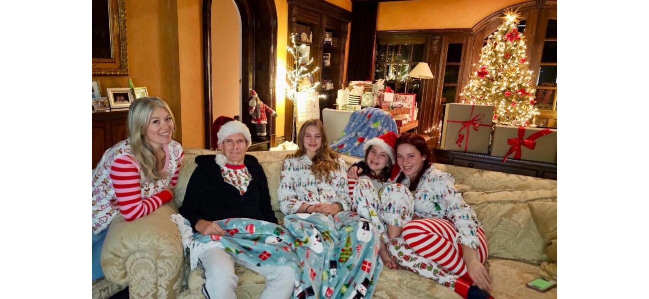 80s rock star posts picture with family after being diagnosed with brain cancer.