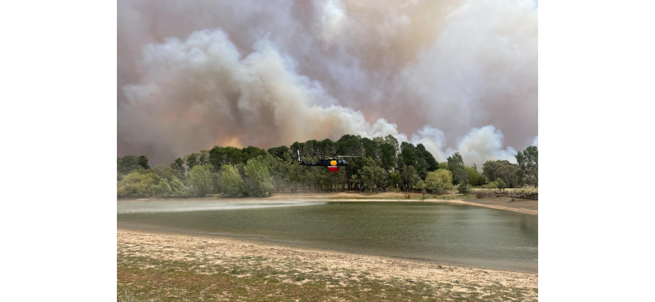 Bushfire in Grampians National Park continues to grow, making it a challenging time for authorities and residents.