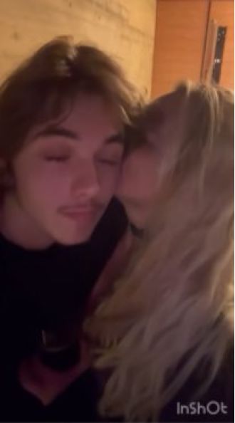 Britney Spears had a joyous Christmas with her son after being apart for 2 years.