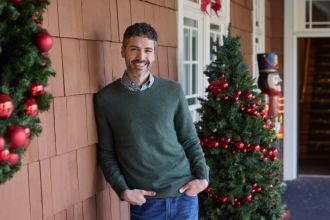 Hallmark actor excited for network's inclusivity in new holiday film featuring LGBTQ+ romances.