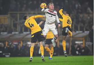 Michael Owen believes a struggling Manchester United player has been given a difficult and potentially negative situation.