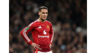 Antony's representative provides information on the future of Manchester United's struggling player before the upcoming transfer window.