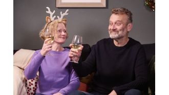 The romance between Hugh Dennis and Claire Skinner blossomed on the set of Outnumbered.