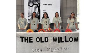 Friends from Homer Glen school teaming up again to release their second book.