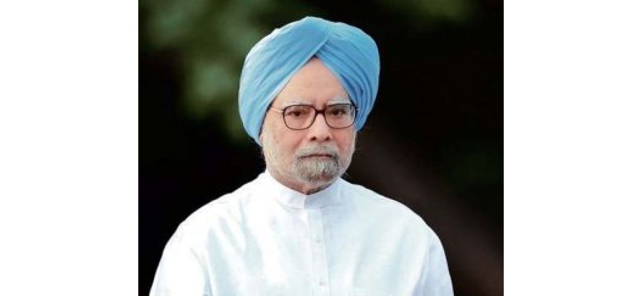 Former Indian Prime Minister Manmohan Singh, known for his role in economic reforms, passes away at the age of 92.