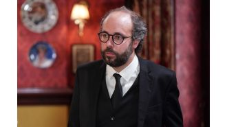 A new plan by killer Reiss is set in motion on EastEnders.