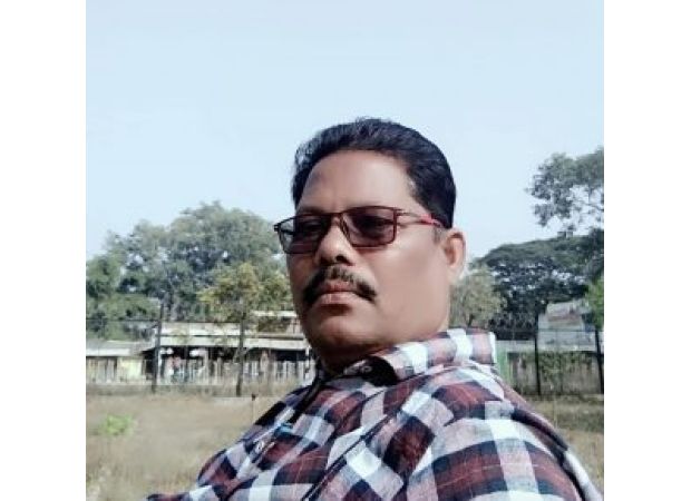 Officer discovered dead by hanging.