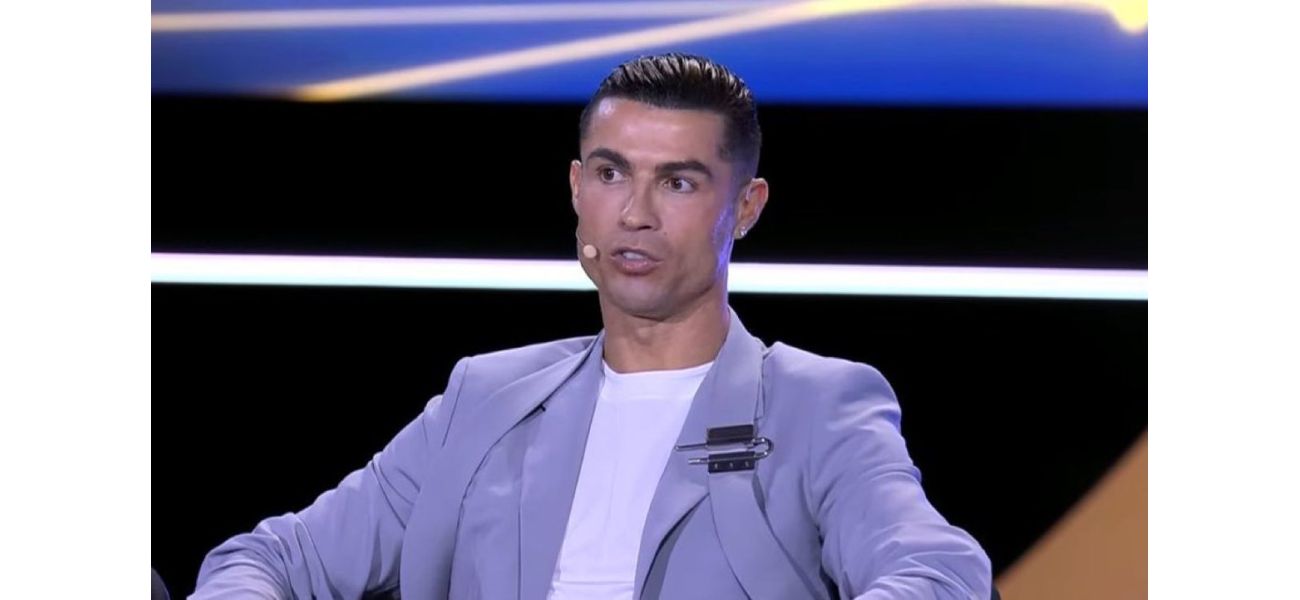 Ronaldo praises Amorim for his performance and offers support during Man Utd's struggles.