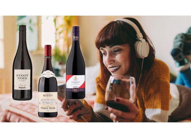 Avoid the embarrassing 'red wine mouth' at parties with this easy tip.