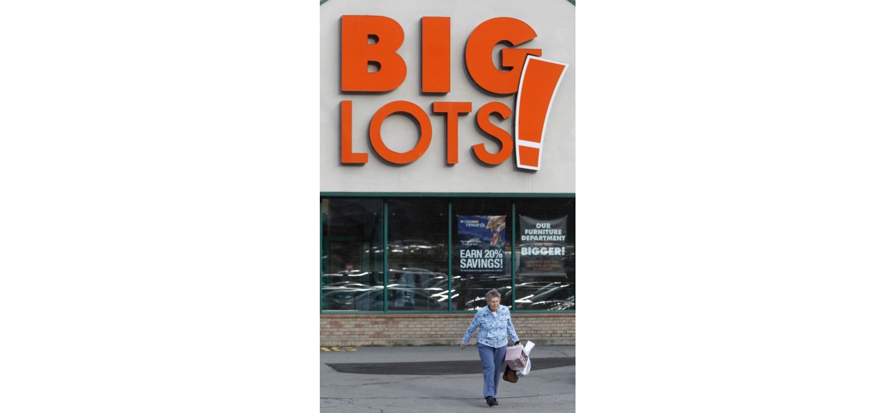 Big Lots has agreed to keep hundreds of its stores in the US open, ensuring that customers can continue to shop at the discount retailer.