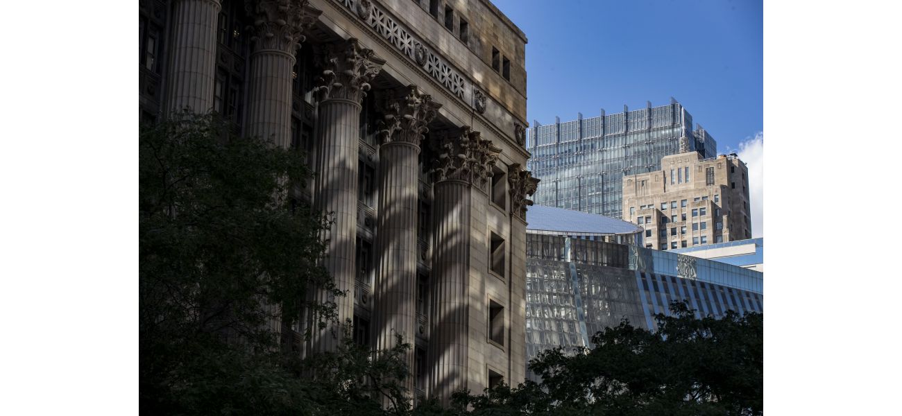 In 2025, all buildings in Chicago will be powered by renewable energy sources.