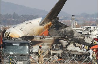 A plane with 181 passengers from South Korea has crashed, leaving all but two people feared dead.