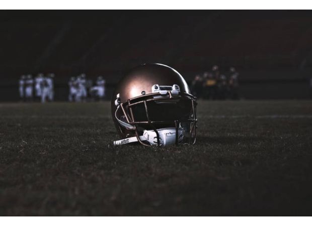 Netflix users set records by watching NFL doubleheader on Christmas day.