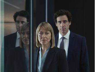 Actress Nicola Walker says people often wish she had handled their divorce.