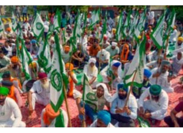 Centre has the authority to decide whether or not to remove Dallewal from protest site against new farm laws, say farmer leaders.