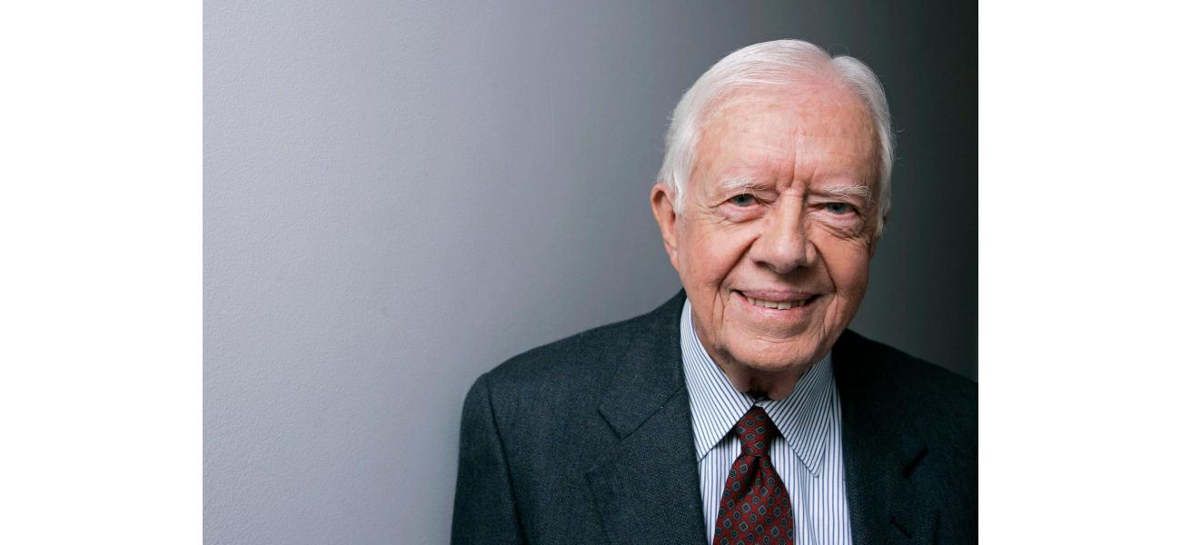 Carter passes away: Former U.S. leader and humanitarian, aged 100.