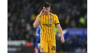 Chelsea considering £80m forward from Premier League as backup in case Liam Delap transfer falls through.