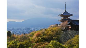 City once called 'beautiful' now compared to hell due to influx of tourists.