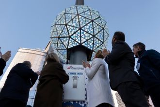 The ball for New Year's Eve in Times Square undergoes its last test before the event.