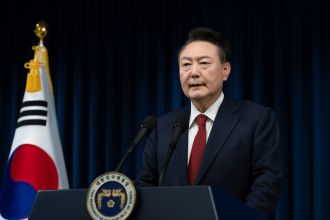 A court in South Korea has ordered the arrest of President Yoon Suk Yeol.