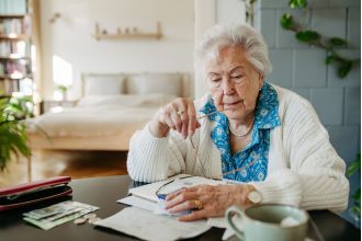 Who qualifies for pension credit and how can you apply for it?