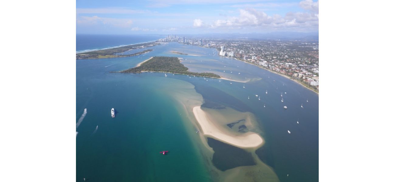 A scuba diver has died while swimming at a popular spot in Gold Coast.
