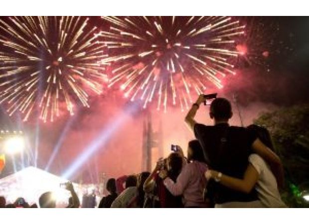 Welcome the new year 2025 with a unique twist, as AI technology adds a modern touch to traditional New Year's greetings.