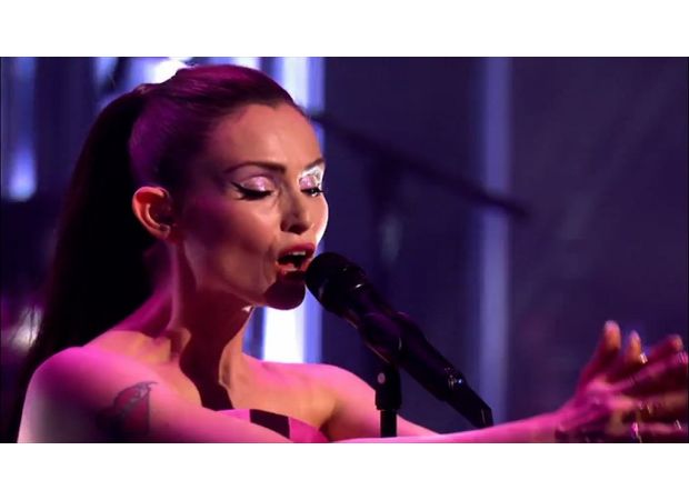 Fans are sticking up for Sophie Ellis-Bextor after her New Year's Eve performance was criticized as 