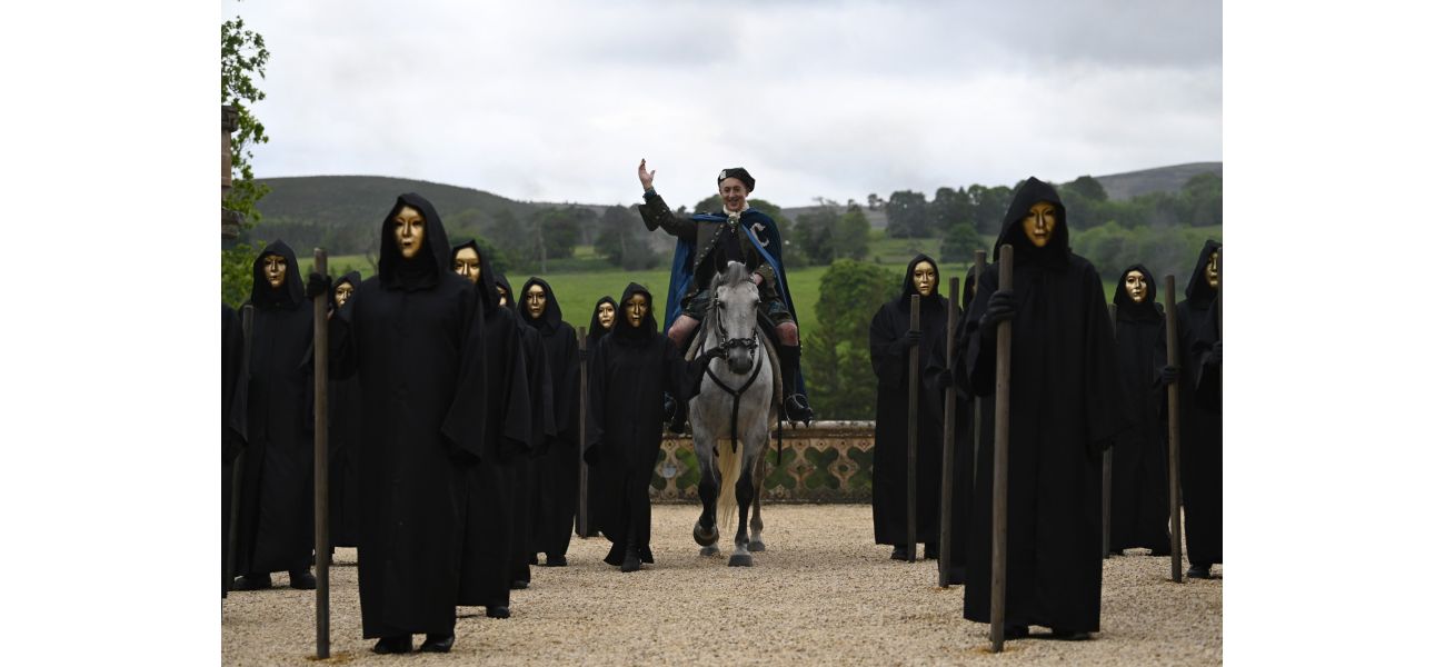 The new season of The Traitors US starts with a shocking twist, as revealed in a sneak peek for season 3.