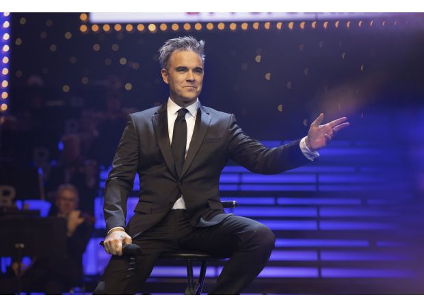 Robbie Williams to do free concert in Federation Square.