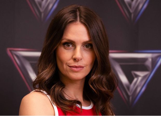 Explore the intertwined personal and professional life of Ellie Taylor, including her relationship with her rarely seen spouse in Hollywood.